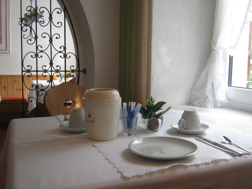 Hotel Garni Ursalina Bad Ragaz Extérieur photo