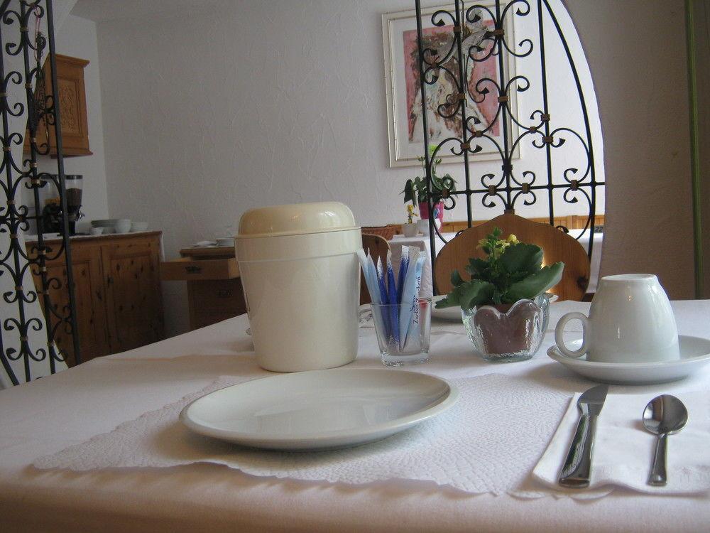 Hotel Garni Ursalina Bad Ragaz Extérieur photo